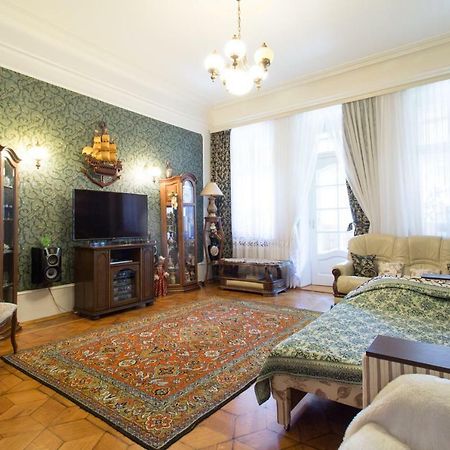 Apartment In The Center Of Harkov Kültér fotó
